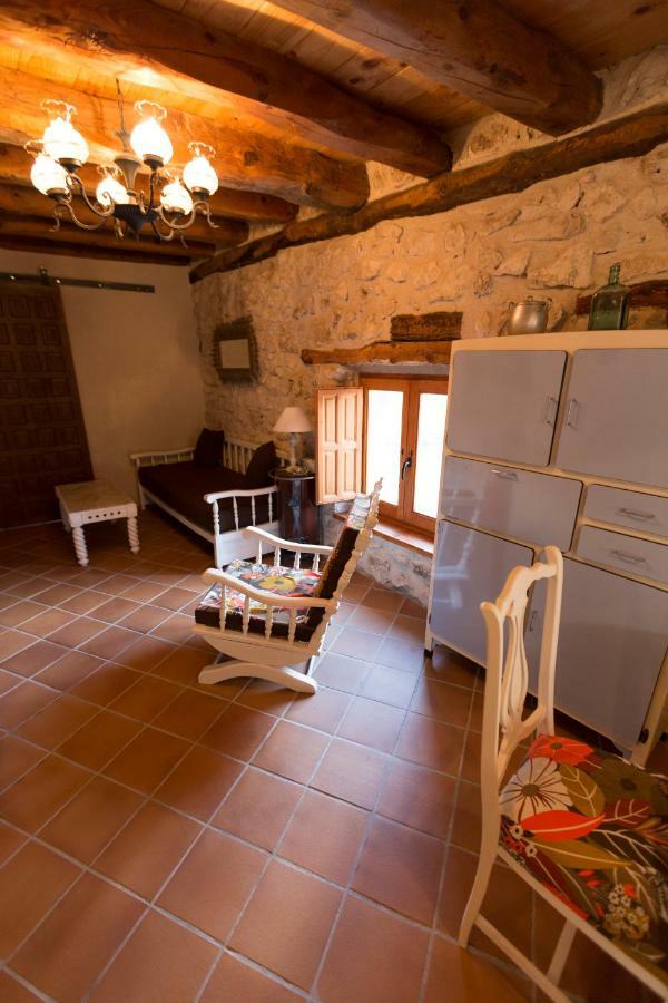 Casilla Fuentes Villa Fuentes de Cuellar Exteriör bild