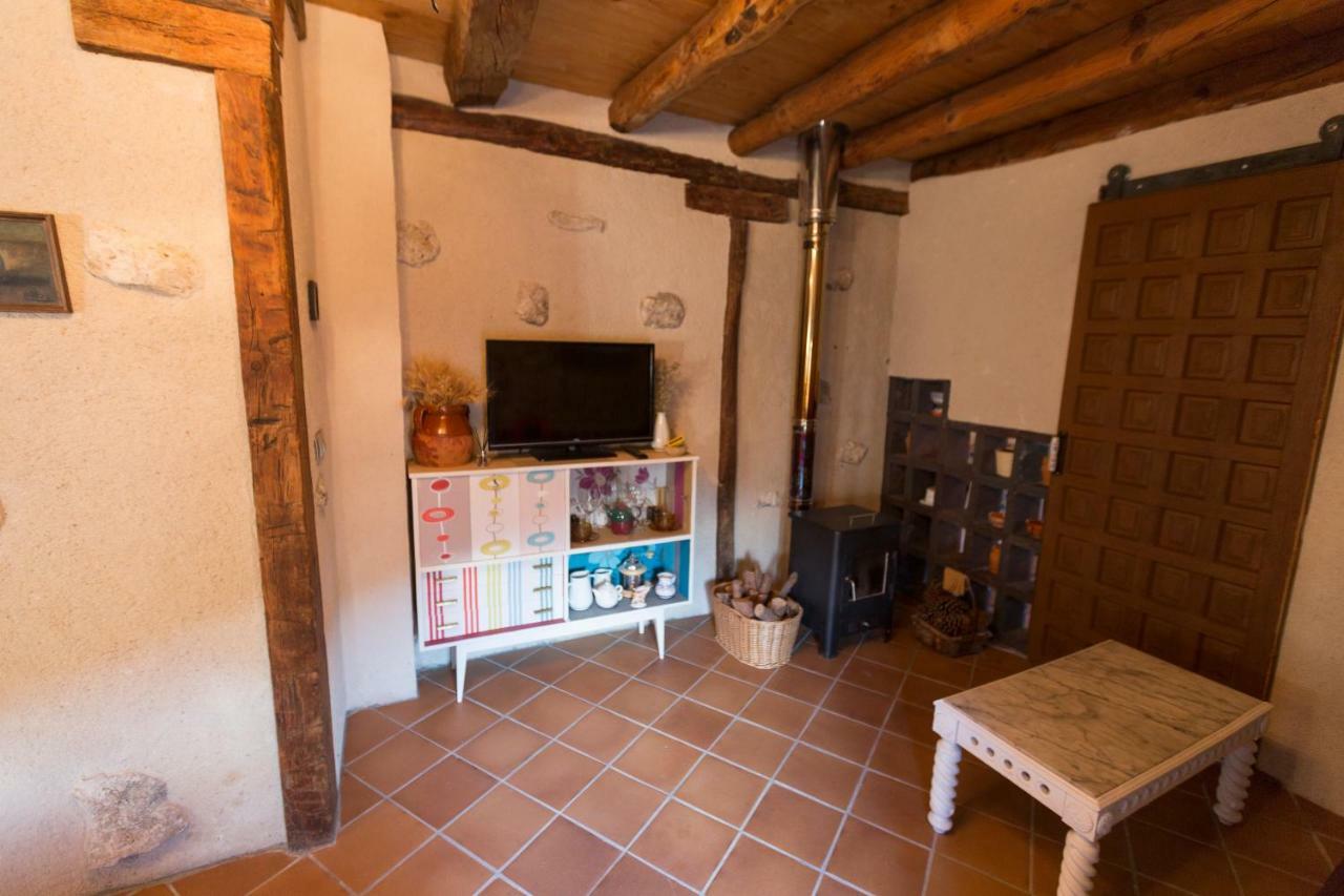 Casilla Fuentes Villa Fuentes de Cuellar Exteriör bild
