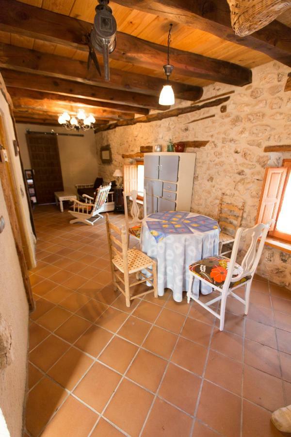 Casilla Fuentes Villa Fuentes de Cuellar Exteriör bild